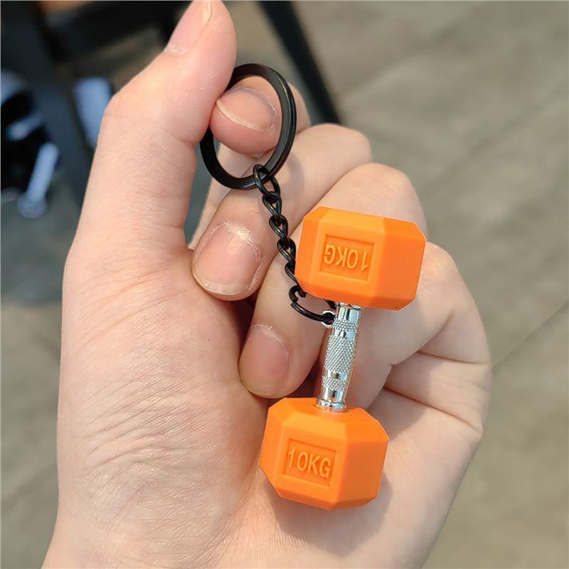 Llavero de fitness barra colgante deportivo creativo mancuerna mochila escolar periférica deportes taza de agua colgante regalo para hombres y mujeres