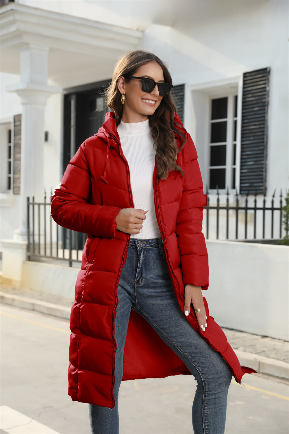 Cappotto invernale con cappuccio da donna in cotone imbottito per il commercio estero transfrontaliero Cappotto da donna in cotone imbottito di media lunghezza e vestibilità attillata Cappotti invernali caldi Cappotto da donna in cotone imbottito_voghion.com