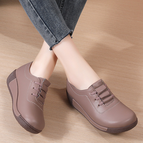 Women's Large Size Sports Shoes, Korean Style, Thick Sole Shake Shoes, Genuine Leather, One-Piece Platform Heel, Casual Mother Shoes