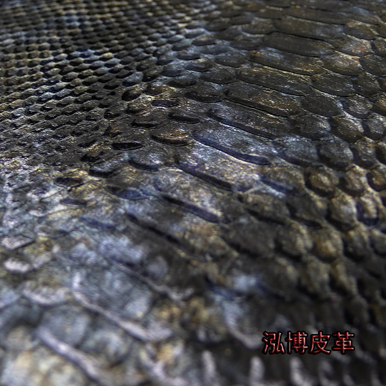 头层黄牛皮 刀割小蛇纹  仿真蛇皮  珠光蛇纹