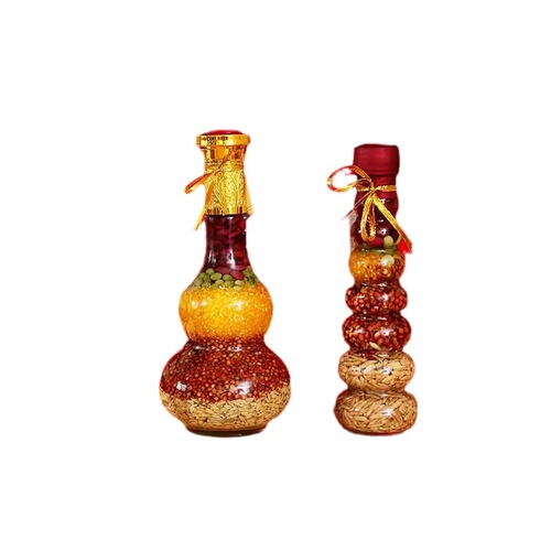 A bumper harvest of grains, ornaments for the joy of moving into a new home, decorations for moving into a new home, and ceremonial items for moving into a new house.
