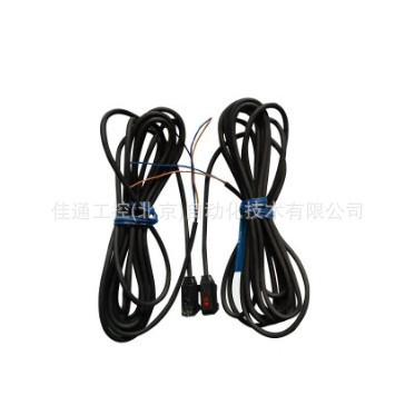 欧姆龙 光电传感器；E3T-ST21