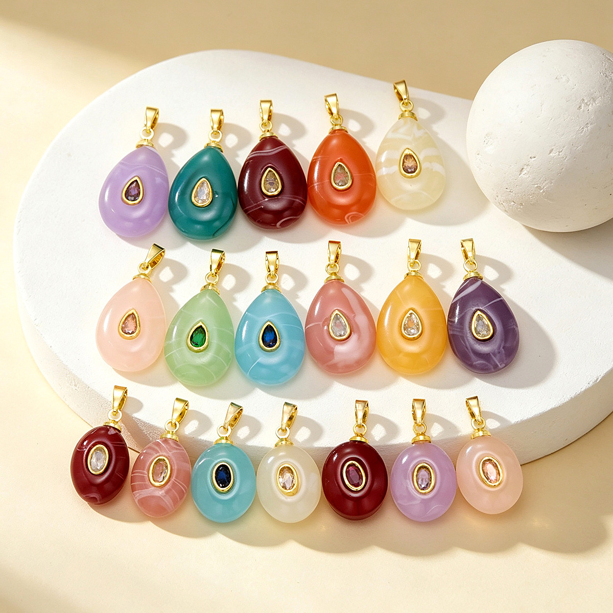 Meizu Three Zone European and American DIY Zircon Inlaid Necklace Pendant for Women, Square Water Drop Colorful Resin Imitation Natural Stone Jewelry