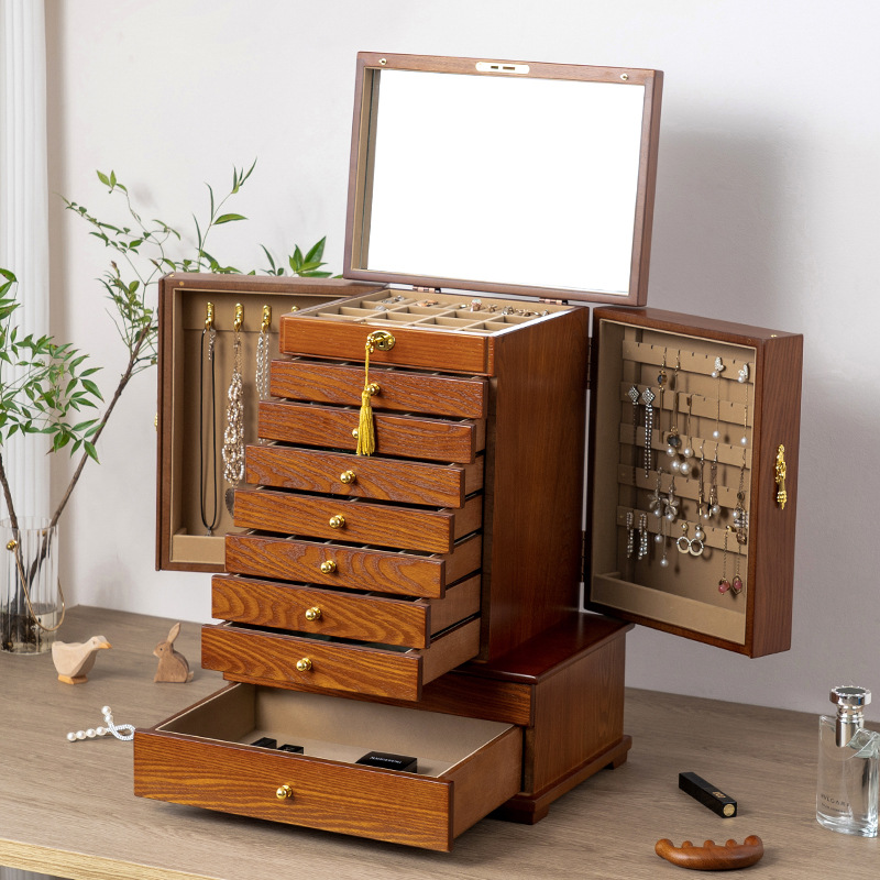 Flagship model with lock and large capacity - antique color (brown lining)
