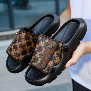 Summer sandals men's new fashion leather texture slippers wholesale soft bottom comfortable breathable men's shoes