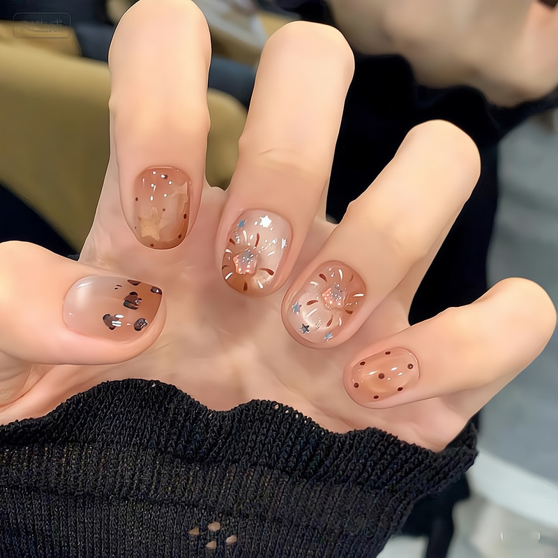 [Original by Ling Luo] Autumn and Winter Hand-Painted Gradient White-Enhancing High-End Coffee-Colored Star Nail Art Finished Products Wholesale