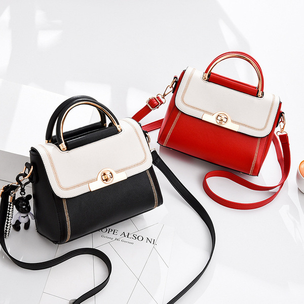 Shoulder bag