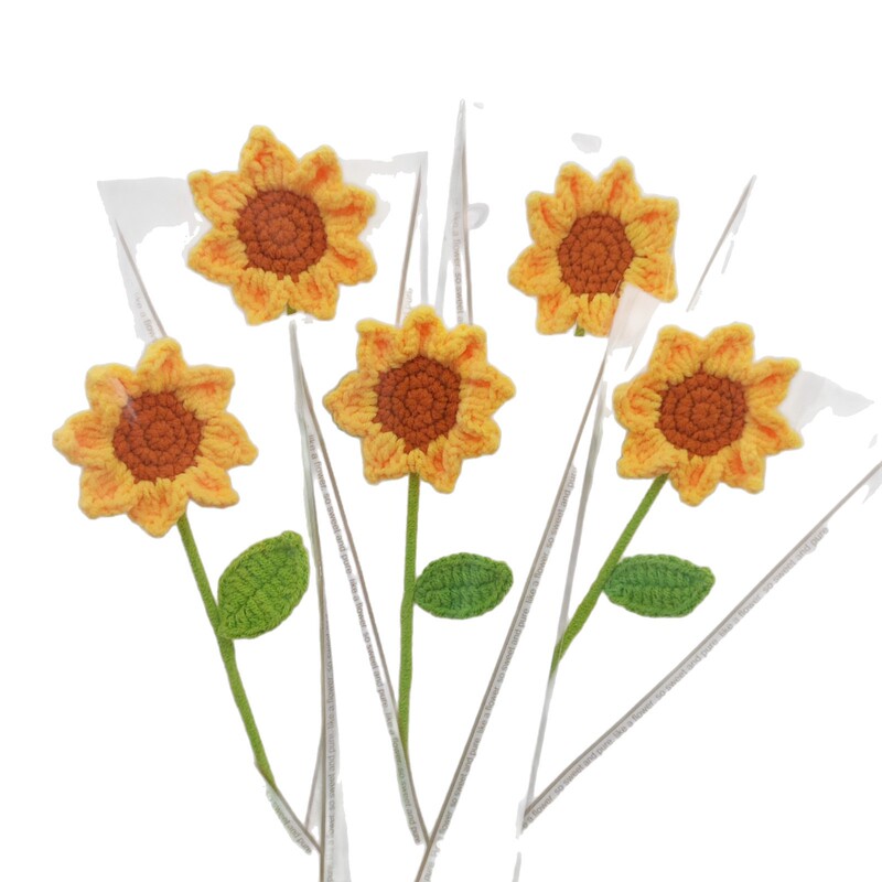 完成品の純粋な手作りのかぎ針編みの小さいヒマワリの花束の祝日の贈り物は花の永遠の花の置物の卸売りをシミュレーションします。|undefined