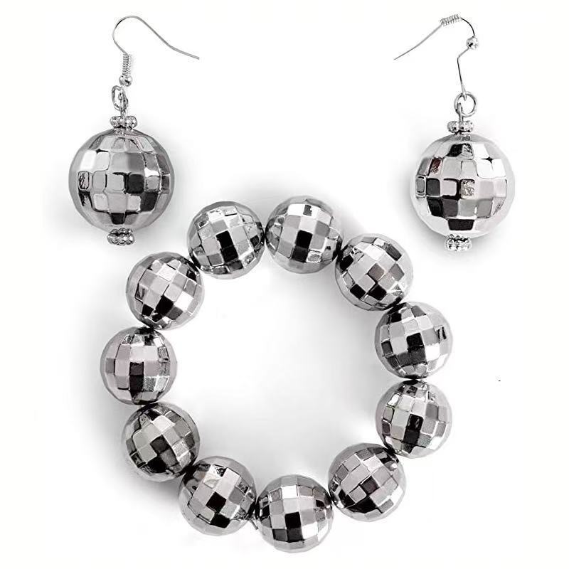 European and American Cross-Border New Retro Versatile Earrings, Disco-Style Earrings and Necklaces, Simple Street Style Popular Jewelry for Women European and American Cross-Border New Retro Versatile Earrings, Disco-Style Earrings and Necklaces, Simple Street Style Popular Jewelry for Women