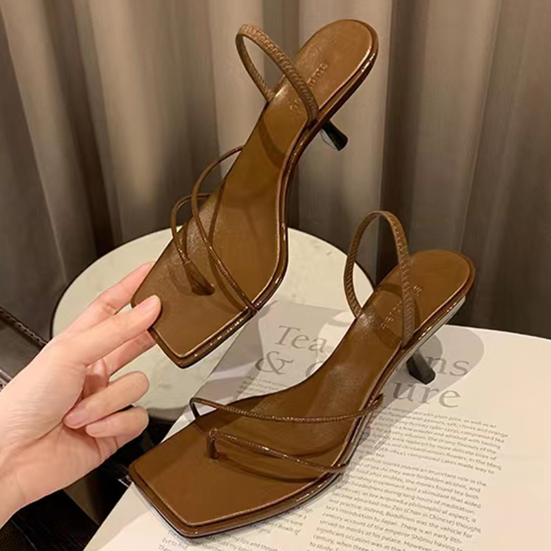 Grape Mom's Same Style French-Style Thin Strap Square-Toe Designer High-Heeled Thong Sandals with Kitten Heels Grape Mom's Same Style French-Style Thin Strap Square-Toe Designer High-Heeled Thong Sandals with Kitten Heels
