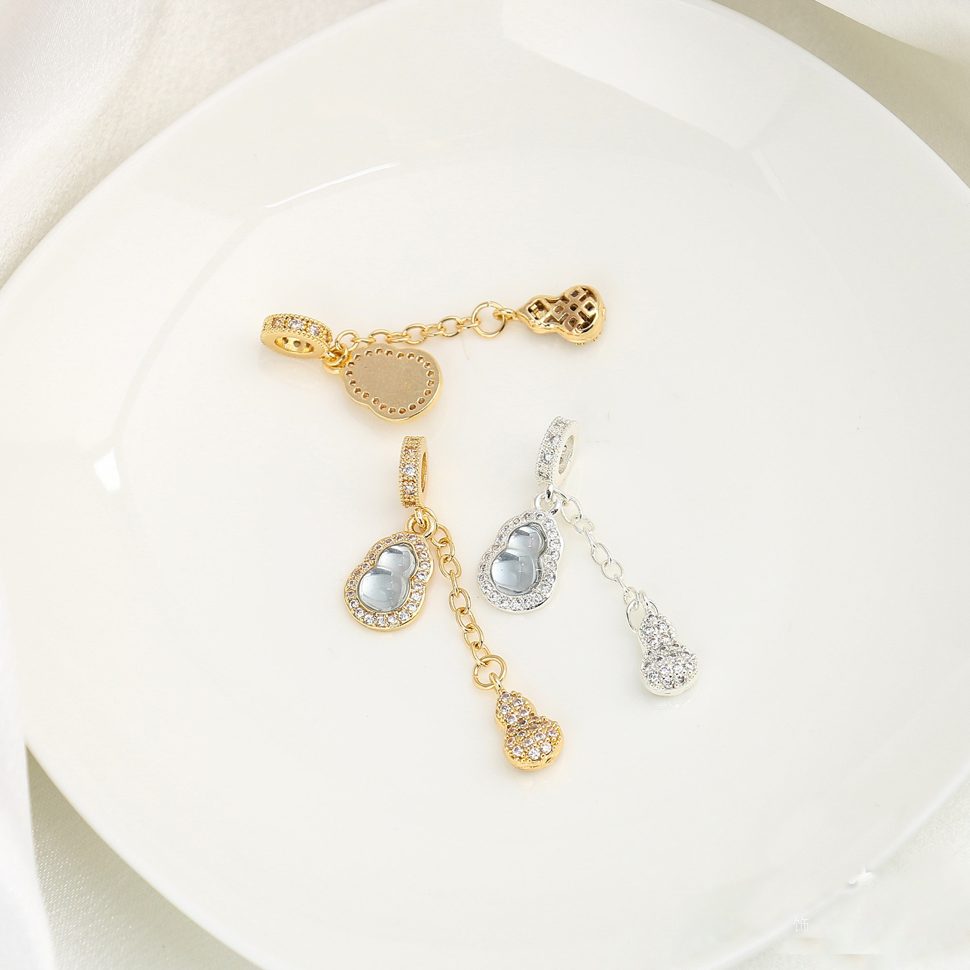 Color-Preserving 14K Gold-Plated Zirconia Gourd-Shaped Spacer Beads Crystal DIY Bracelet Beaded Tassel Pendant Jewelry Accessories