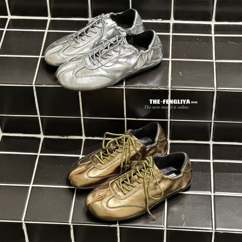 Distributor Price Increased by 100 Yuan for the 2026 Summer New Outdoor Casual Soft-Soled Split-Toe Pig's Hoof German Training Shoes for Women Distributor Price Increased by 100 Yuan for the 2026 Summer New Outdoor Casual Soft-Soled Split-Toe Pig's Hoof German Training Shoes for Women