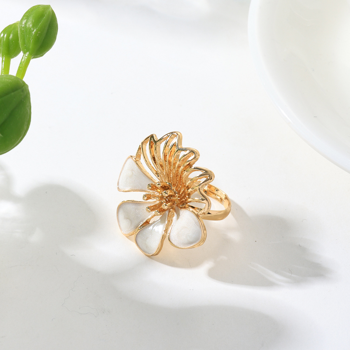 Estilo explosivo transfronterizo retro aceite que gotea collar de flores pulsera aretes conjunto de joyas asimétricas frescas y dulces