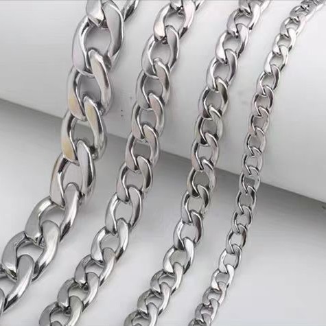 チタン鋼NKチェーンヒップホップ個性スキューバチェーンファッションdiyアクセサリーチェーンペンダントチェーンステンレス色落ちしない