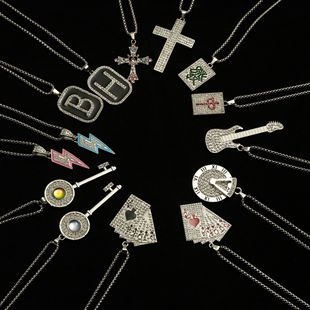 Fashion Retro Diamond Flush Poker Card Boys Necklace Bouncy Street Hiphop Hip-Hop Jewelry Trendy Pendant