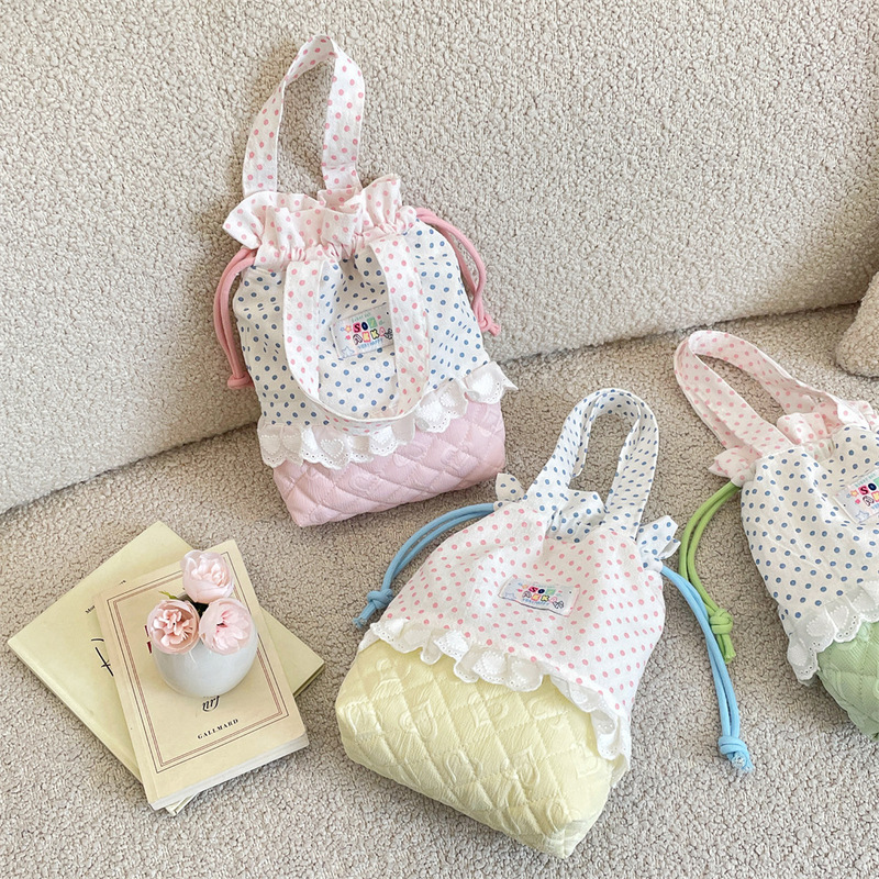 6441 Ins Style Polka Dot Lace Drawstring Handbag Quilted Color-Blocking Design Women's Commuter Lunch Bag Mommy Bag 6441 Ins Style Polka Dot Lace Drawstring Handbag Quilted Color-Blocking Design Women's Commuter Lunch Bag Mommy Bag