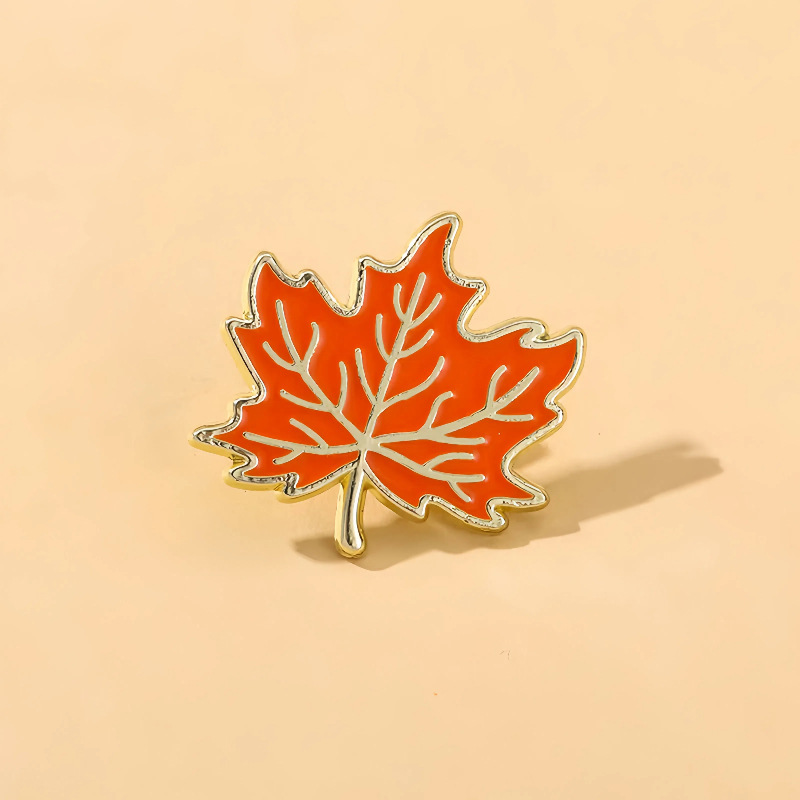 外国貿易の新しい葉の金属バッジ植物秋のカエデの葉シンプルで多用途なブローチ服バッグアクセサリー|undefined