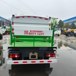 Sinotruk Mavi Marka 7 Kvadrat Çiləyici Maşın, Böyük Tutumlu, C Sertifikatı Mövcuddur