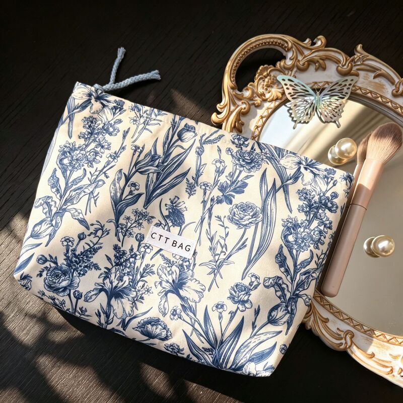 Cross-Border Niche Retro Floral Makeup Bag for Women, Small Cotton Bag for Lipstick and Other Small Items, Pencil Case, Card Holder, Combination Bag Cross-Border Niche Retro Floral Makeup Bag for Women, Small Cotton Bag for Lipstick and Other Small Items, Pencil Case, Card Holder, Combination Bag