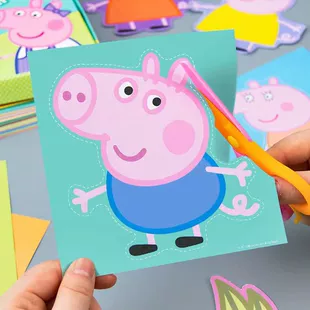 Набор для вырезания из бумаги со Свинкой Пеппой 3–6 лет