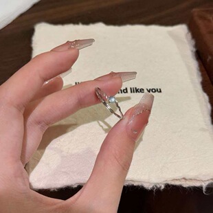 �{ˮ���p�ݵ����ָŮС���OӋ�߼����_�ڿ��{������β�侫��Сָ