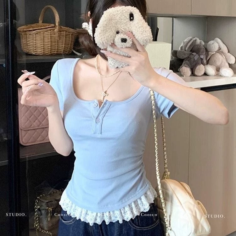 Приталенная футболка с коротким рукавом, кружевной низ, one size (женская)