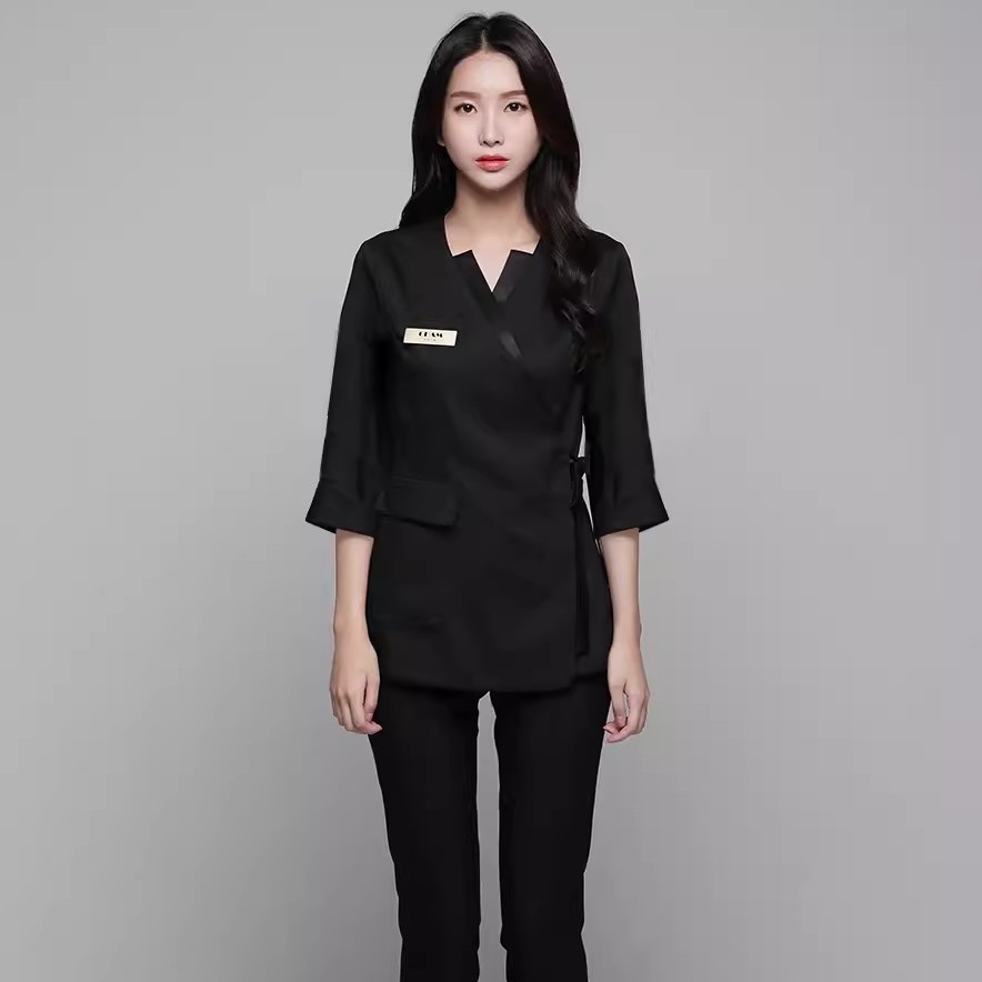 深圳市南山区澳锋梓服饰厂