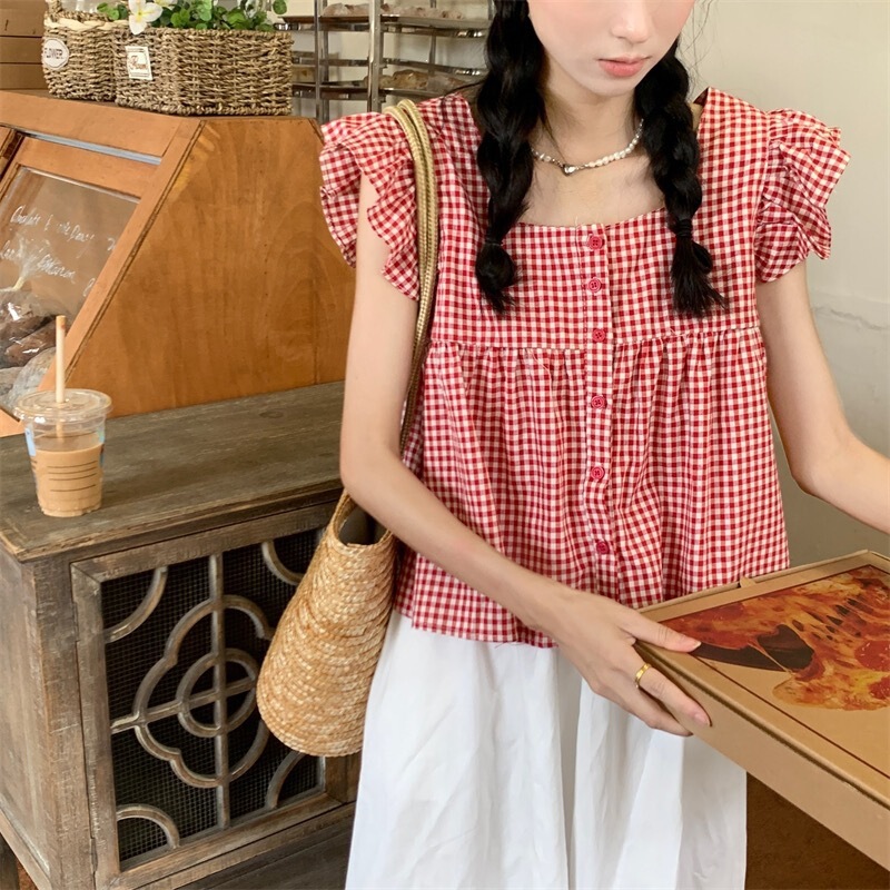 French-style square-neck plaid shirt with small flutter sleeves for women, summer blouse with a unique design, niche babydoll shirt, loose-fitting short top French-style square-neck plaid shirt with small flutter sleeves for women, summer blouse with a unique design, niche babydoll shirt, loose-fitting short top