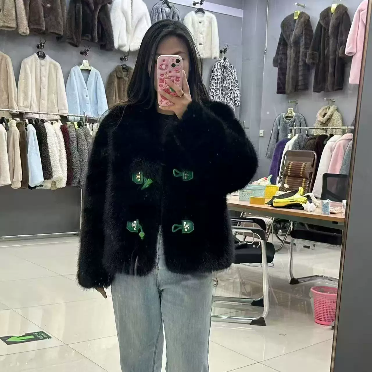 环保皮草毛毛外套冬季小个子新款仿狐狸毛时尚女装黑色立领上衣潮