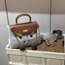 原创小众设计jllycatlm风玩偶包敲可爱毛绒凯莉轻便迷你小挎包