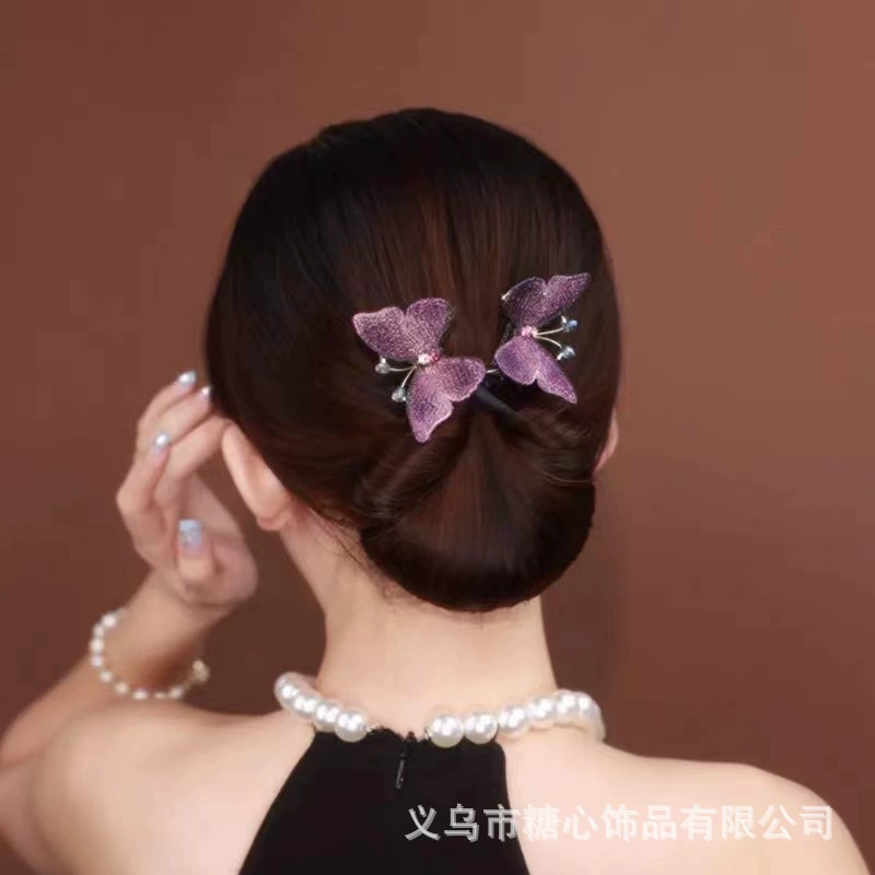 Элитная изящная ракушка-булавка для crab? hair pin? - нужно accurate: "Elite sophisticated crab pin, hair accessory, hairgrip, direct factory sales, wholesale, with embroidery, for import" перевод: "Элитная изысканная краб-пин?" In Russian crab pin refers to crab hairpin (раковина? crab pin as decorative crab-shaped hairpin). Better: крабовая заколка (crab pin)