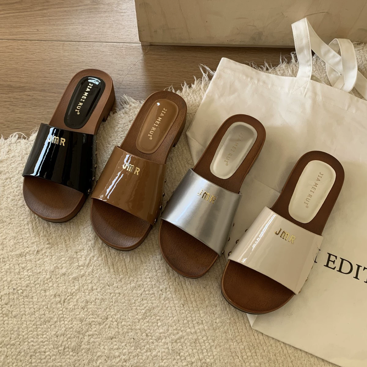 Женские летние сабо из лакированной кожи на толстом каблуке, новая дизайнерская модель 2025 года, нишевая обувь в корейском стиле.