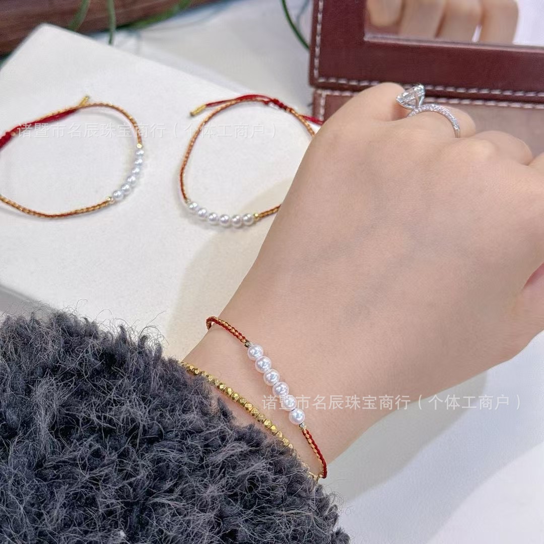 공장 직접 ZHUJI 담수 구슬 팔찌 4-5MM 손으로 짠 빨간 로프 팔찌 기질 선물을주는 여성