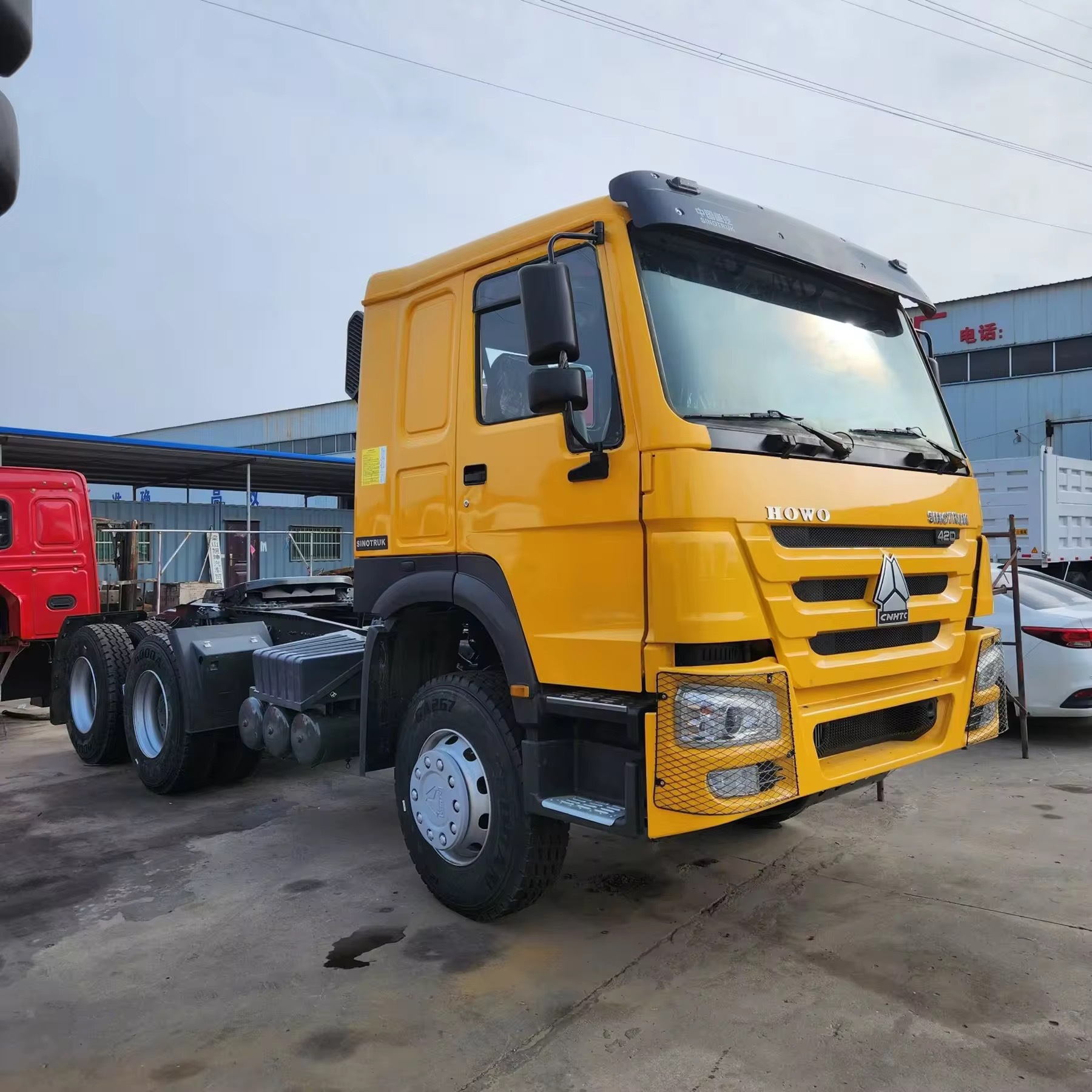 Sinotruk Howo 400-Horsepower Tractor Truck, Semi-Trailer Tractor Head, Heavy Truck Head, 6X4 Tractor Trailer Head