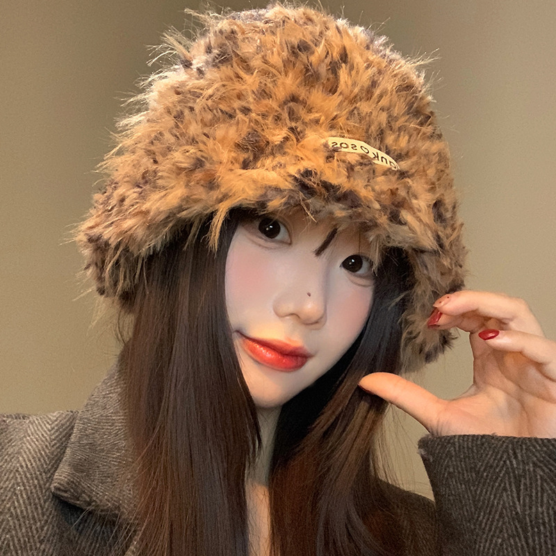 Meilad peluche sombrero de pescador para mujeres invierno 2024 nuevo estilo de cabeza grande cara pequeña sombrero de lana caliente y gruesa para proteger las orejas