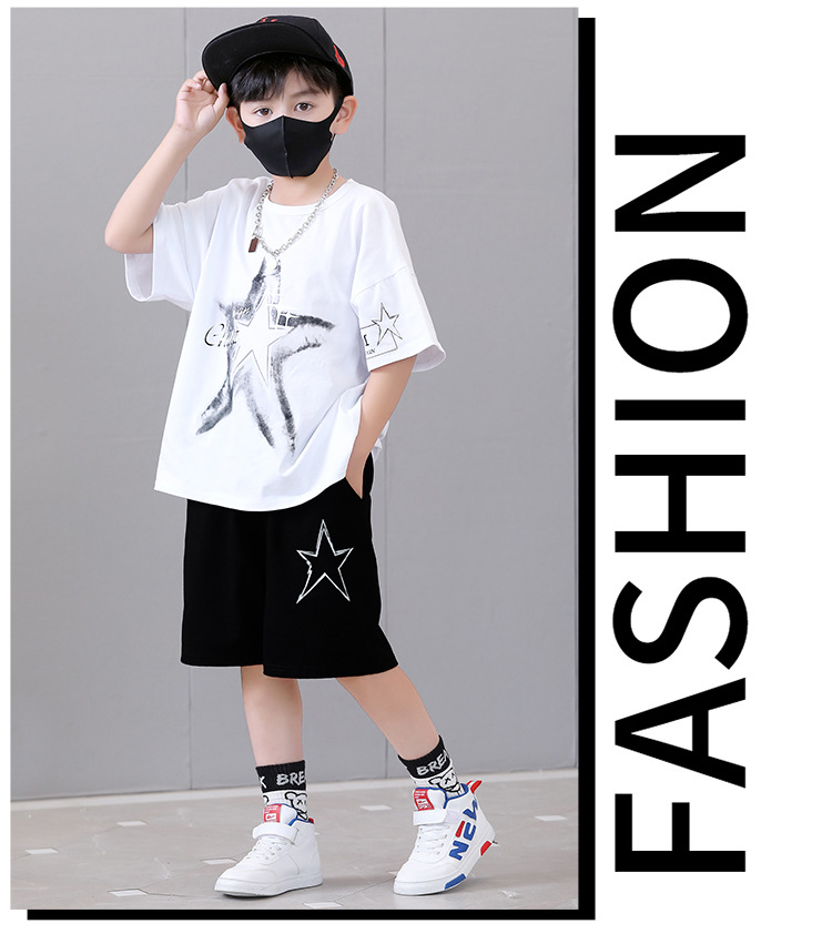 Completo da ragazzo 2023 nuovi pantaloncini estivi a maniche corte per bambini, popolari su Internet e alla moda per le strade durante lo sport_voghion.com