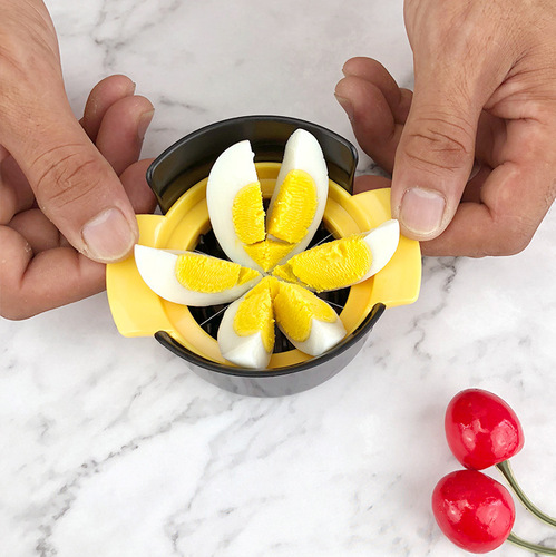 Preserved egg cutter, sliced ​​in half, three-in-one preserved egg egg cutter, multifunctional fancy preserved egg cutting line