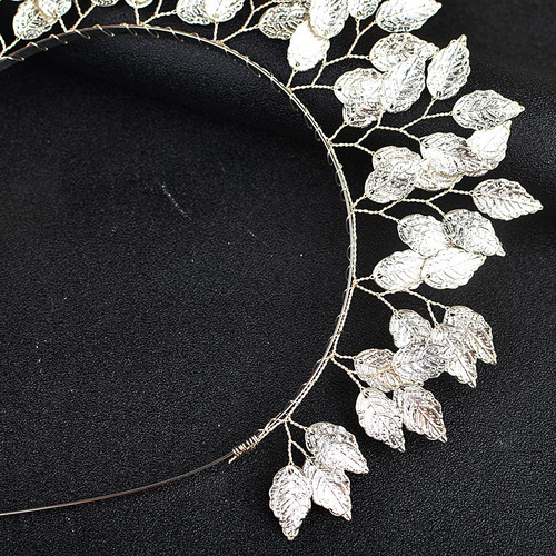 Factory direct sales bridal headwear hand-woven headband alloy copper wire forest leaf crown hair accessories wedding accessories for women