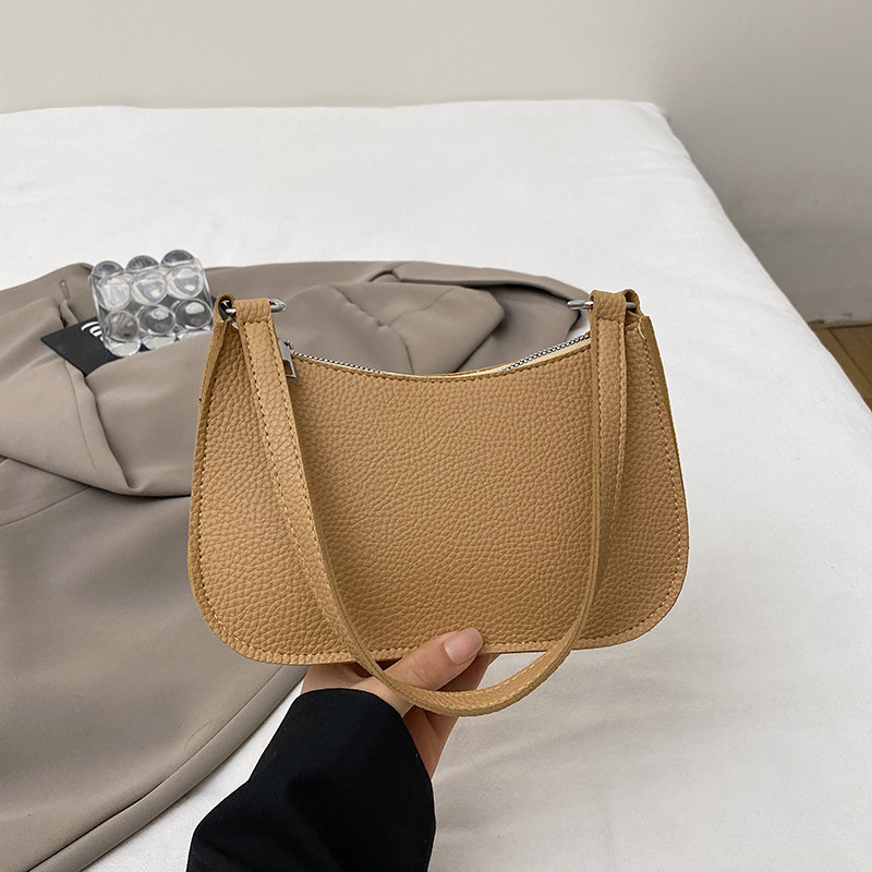 女性のためのソリッドカラーバッグ 2025 新しいバゲットバッグレトロポータブル脇の下バッグ西洋スタイルガールショルダー通勤|undefined