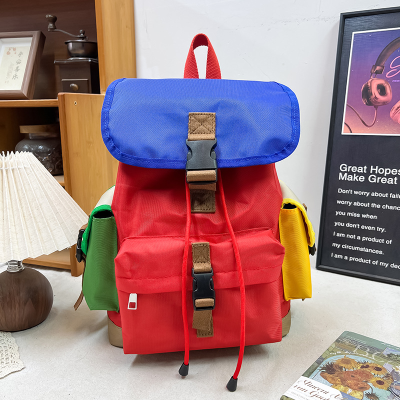 Mochila de montaña de deportes al aire libre para niños 2026 moda de color contraste mochila de viaje de gran capacidad para niños y niñas