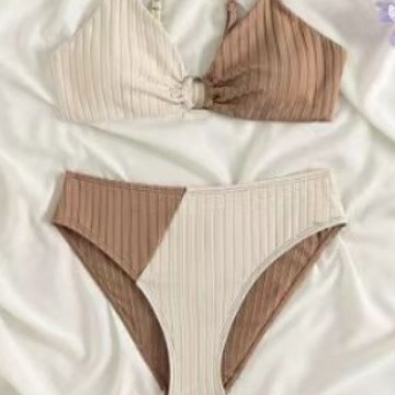 Directly from the Manufacturer: Children's Swimwear 2026 New Cross-Border Models, Big Kids' Swimwear, Color-Blocking European and American Style Bikini Children's Swimwear