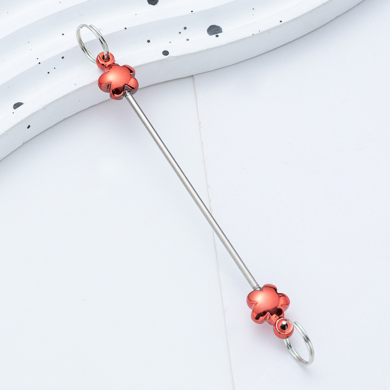 Creativo colgante de accesorios de llavero de amor con cuentas de bricolaje nuevo poste de plástico con cuentas accesorios de llavero con cuentas