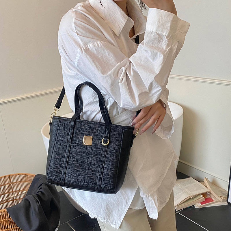 Bolso Tote de moda coreana 2025 verano nuevo estilo bolso de hombro con patrón de lichi bolso de mensajero casual mujer