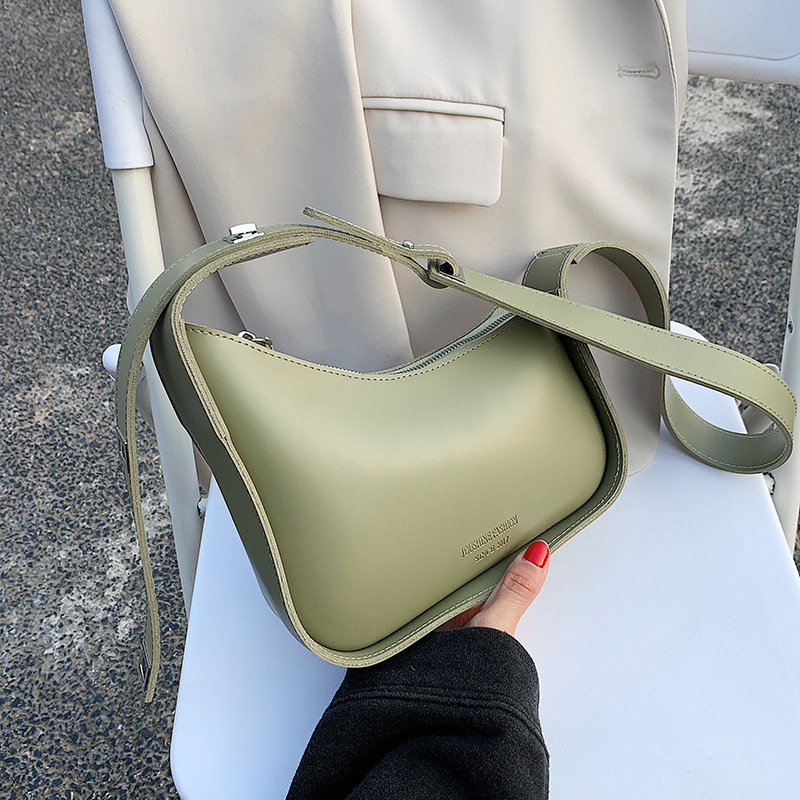 Fashionable Shoulder Bag Brown