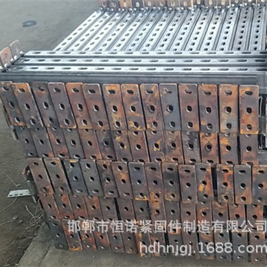 城市地下管廊支架 41*41托臂支架恒诺厂家供应