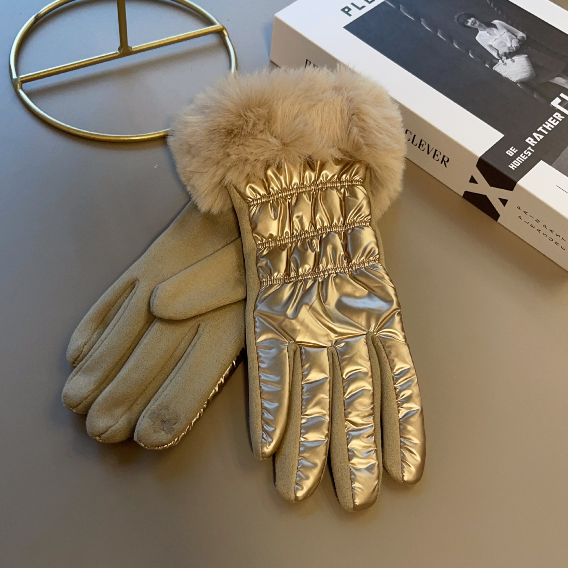Outdoor Occasion Solid Color Pattern Women's Gender Women's Simple Style Solid Color Gloves 1 Pair