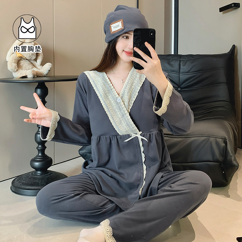 喜月秋冬新款德绒带胸垫月子服2025年孕妇哺乳睡衣三件套送防风帽