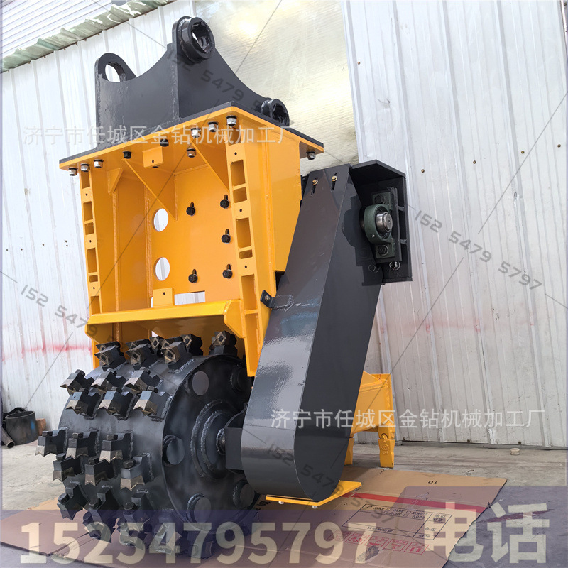 挖机碎木机 大型棕榈树拓荒粉碎机 园林拓灌机树桩树干破碎机厂家