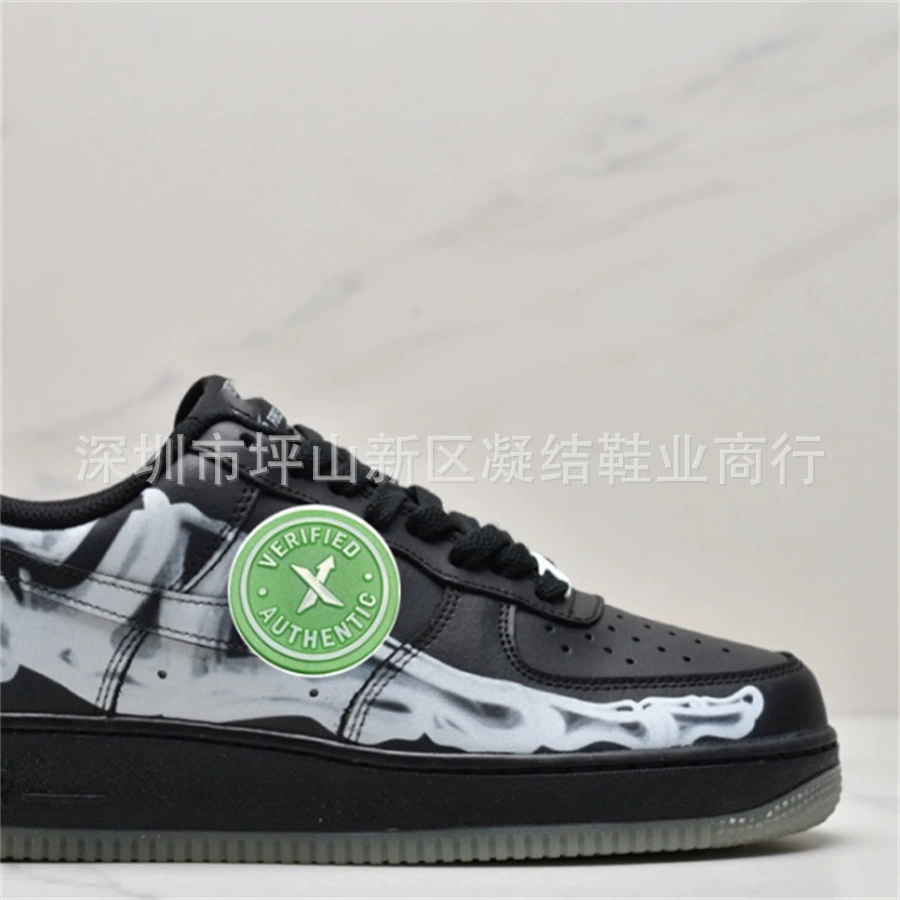 Низкие кроссовки (Nike) Air Force 1, принт скелета, цветовые решения на Хэллоуин, размеры 36–45