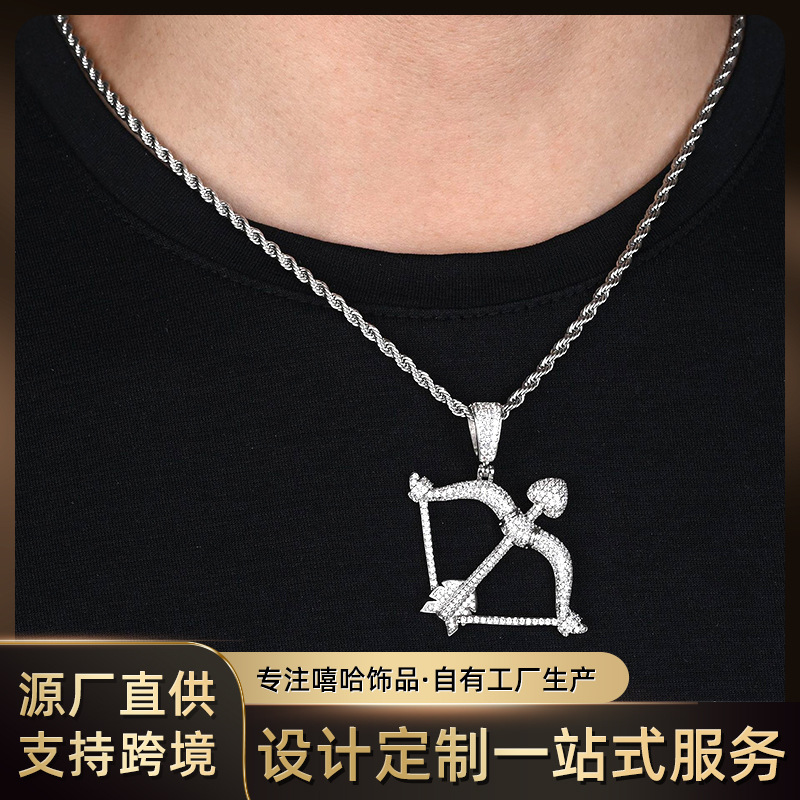 pendant hip-hop style